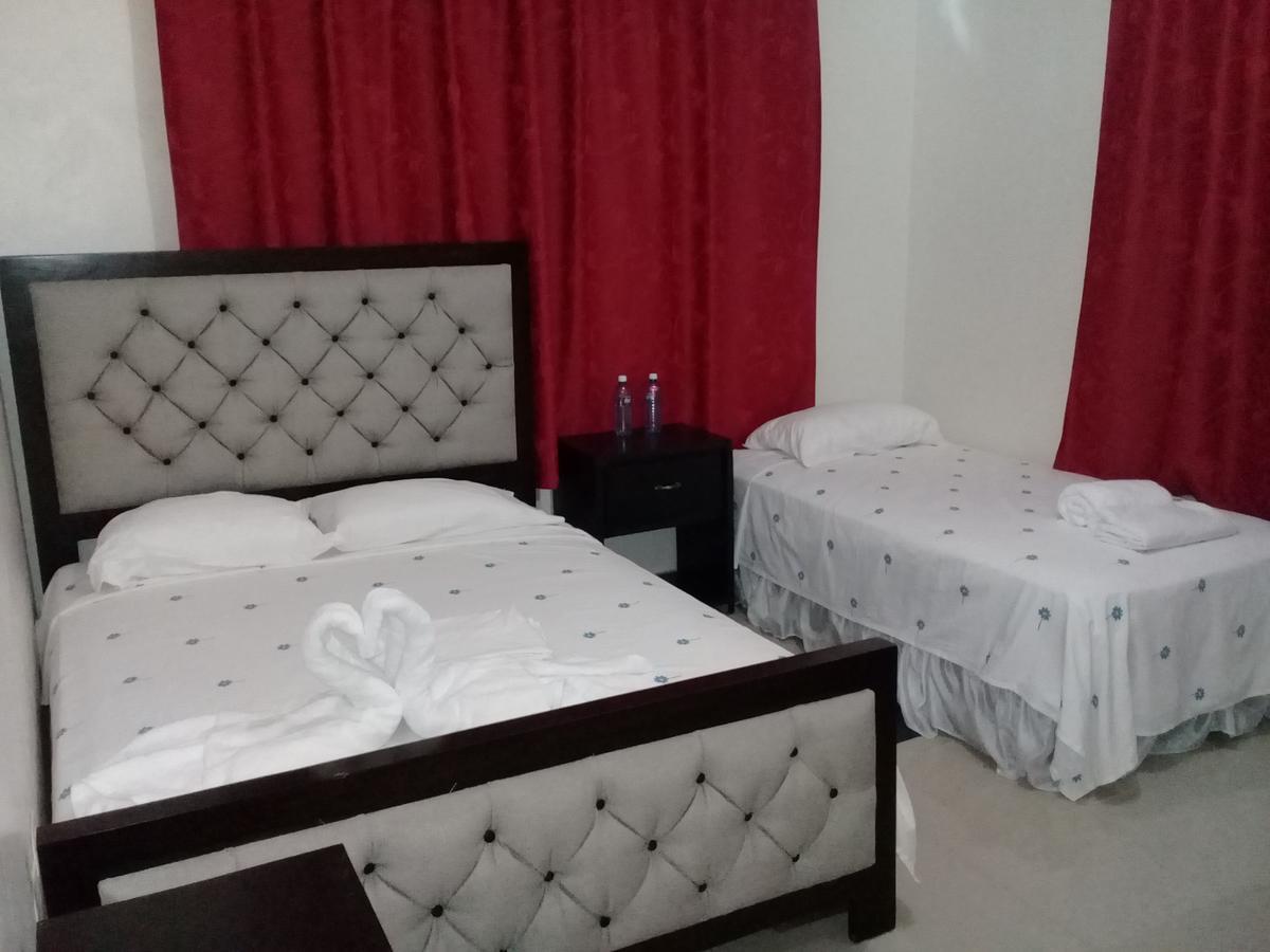 Hostel Quintonido Jarabacoa Eksteriør bilde