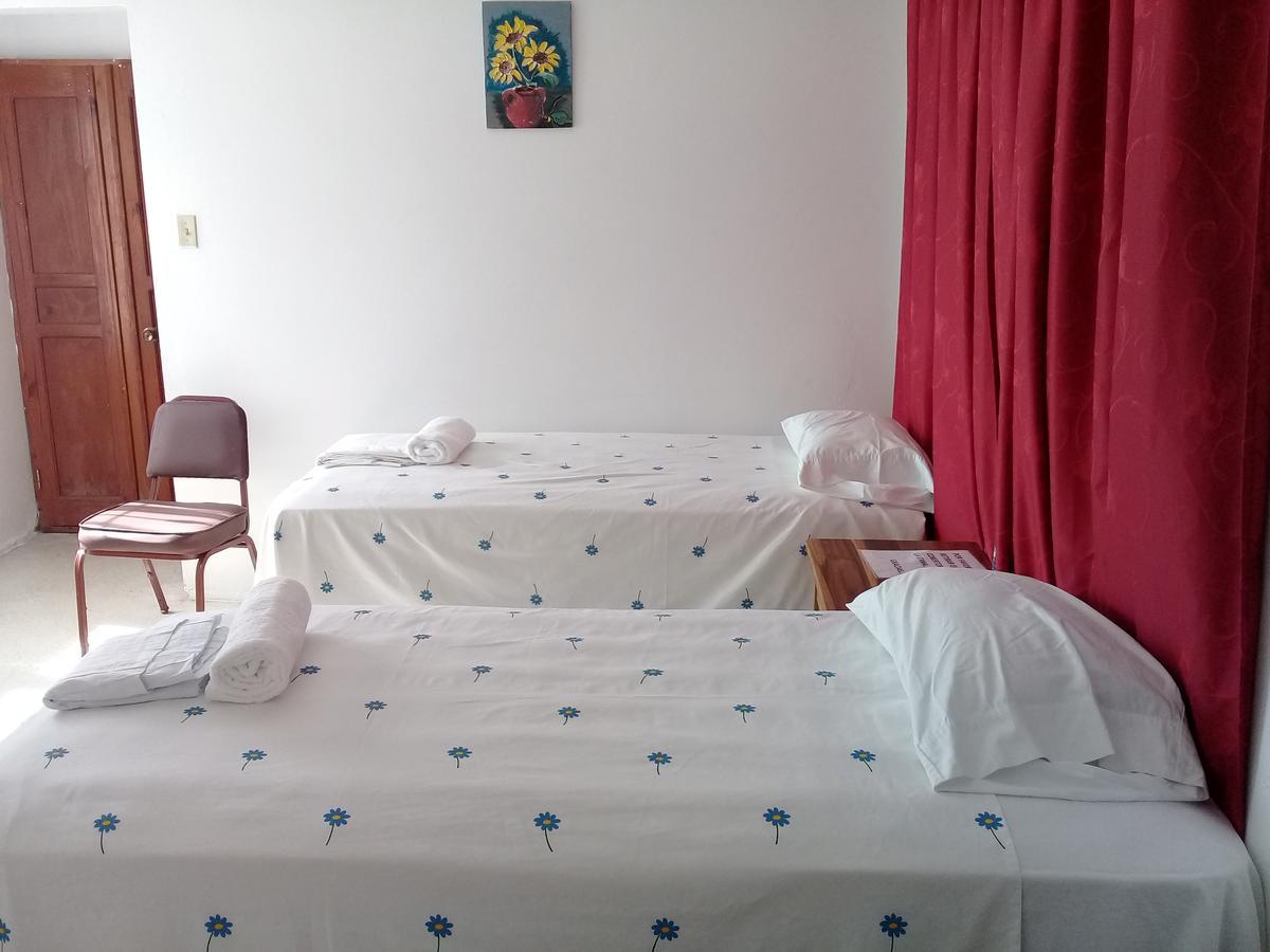 Hostel Quintonido Jarabacoa Eksteriør bilde